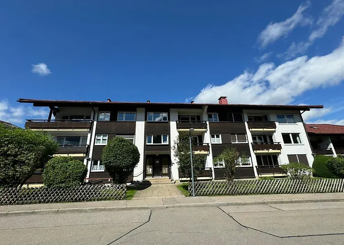 Zur Gluecklichen Gams - Ferienwohnung Mit Huettenvibes In Oberstdorf Fuer 1-8 Gaeste